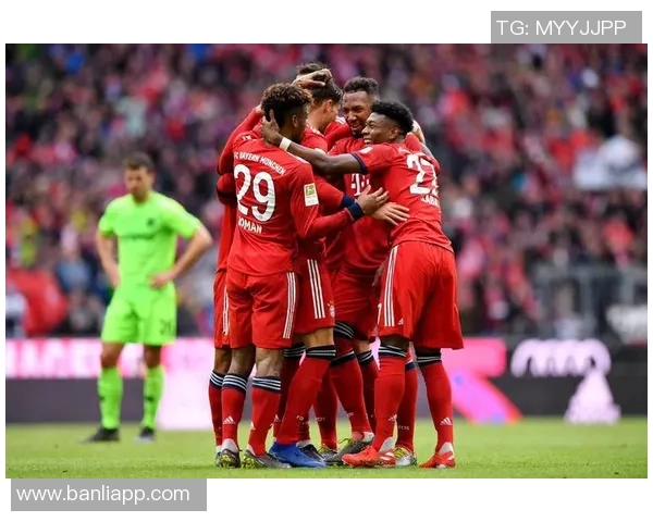 莱万重返德甲对阵拜仁引发球迷愤怒：背叛旧主的代价是什么